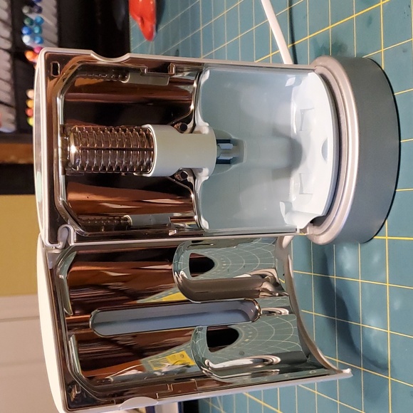 Philips Sonicare UV Toothbrush Head Sanitizer HX 7990 - Picture 2 of 4